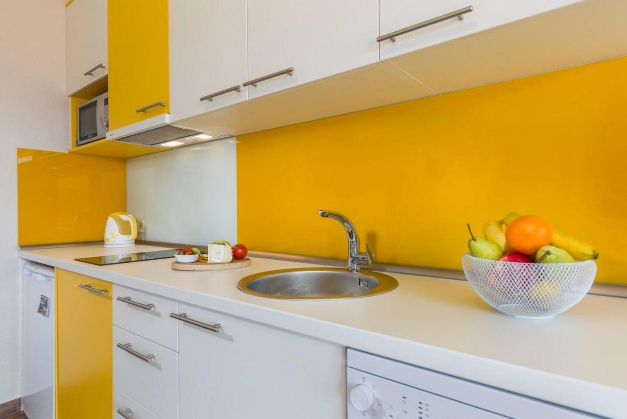 E&T Apartments With A Beautiful Pool غاباس المظهر الخارجي الصورة